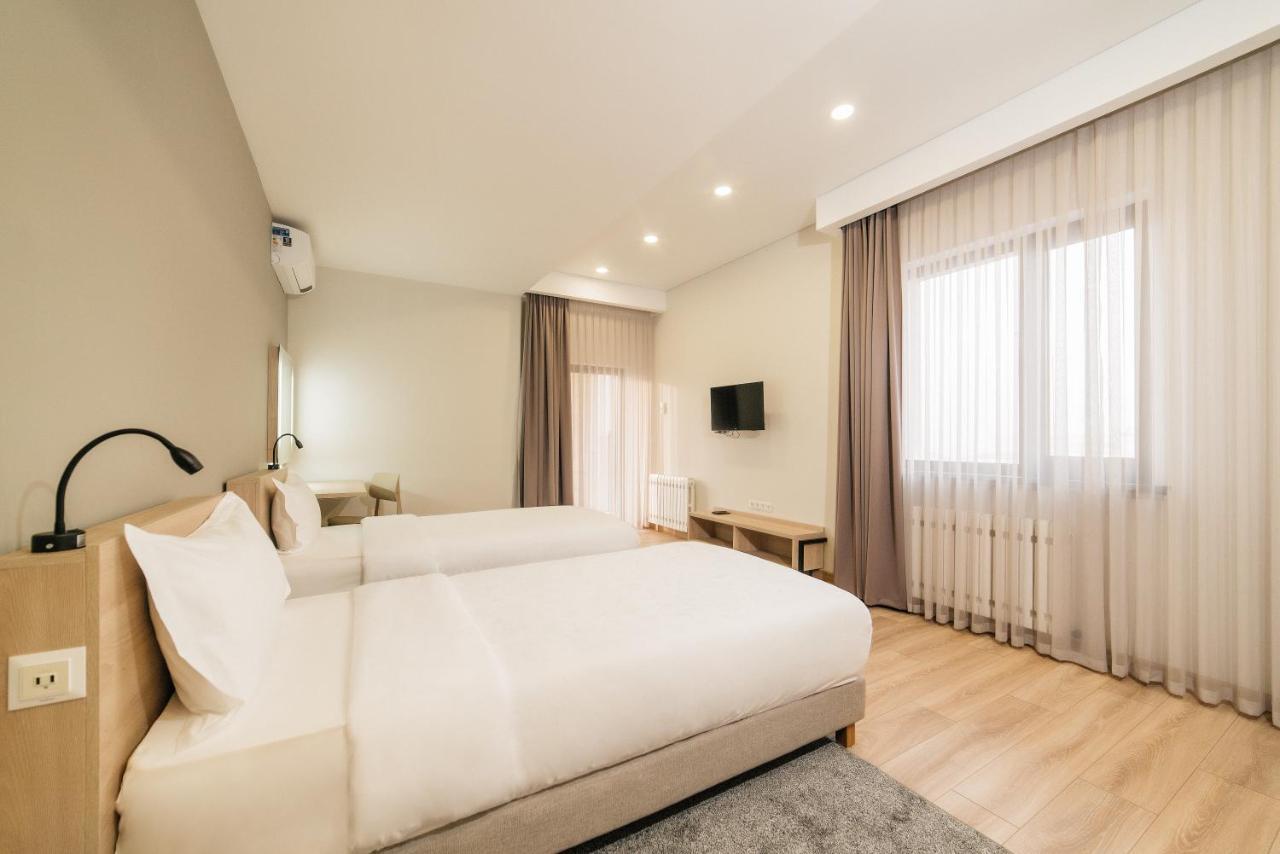 Solutel Apartments-34 ビシュケク エクステリア 写真
