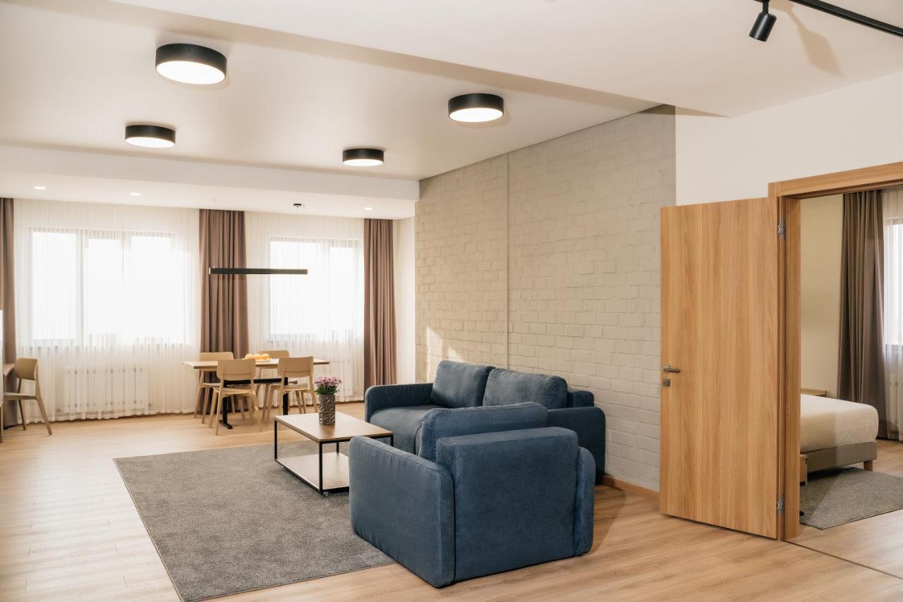 Solutel Apartments-34 ビシュケク エクステリア 写真